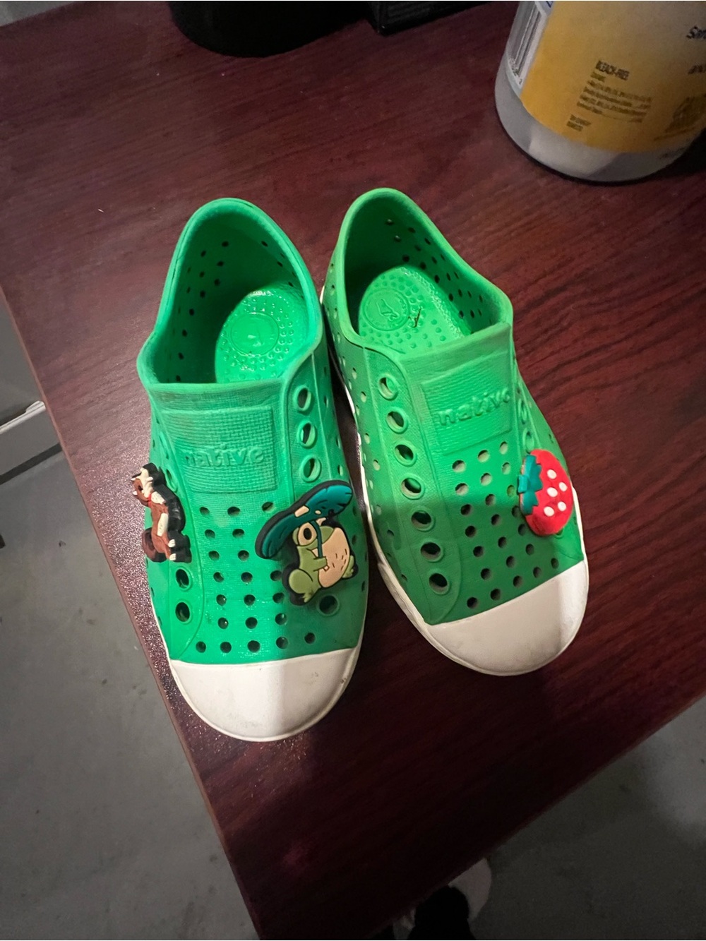 Native Green Kids Slip-On Sandals with White Toe